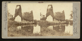 "Ruines de l'église de Criqueboeuf à Trouville", par E.V.