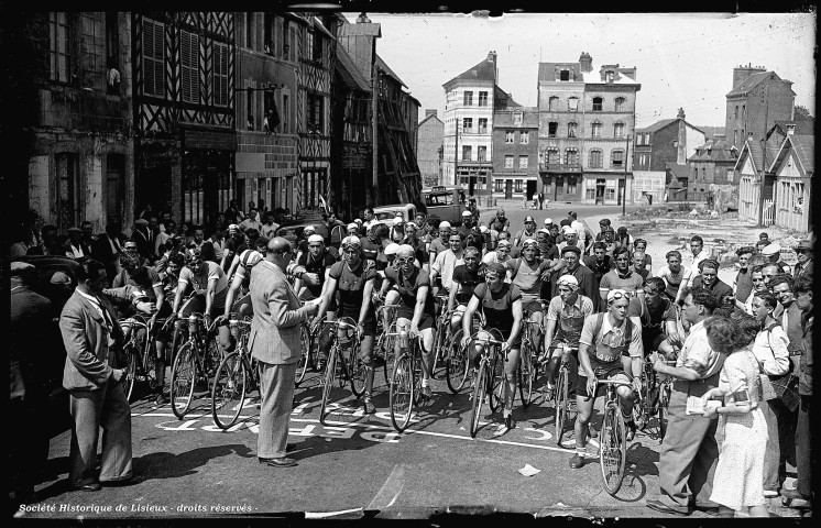 Course de côte dans les rues Lexoviennes (photos n°14 à 16)