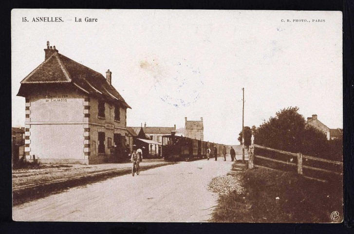 Gare et avenue de la gare (n°42 et 43)