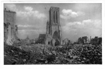 12 - Quartier Saint-Jean en ruines