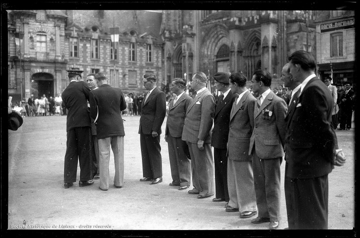 14 juillet 1949 (photos n°68 à 70, 72 à 74 et 76)