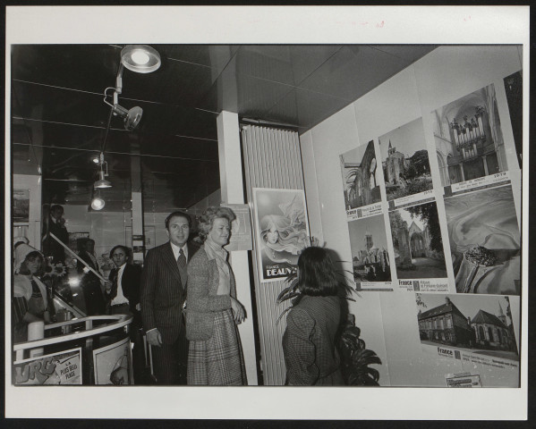 Inaugurations, galas, avec les médias dont émissions radio et salons