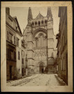 2 - Portail latéral de l'église Saint-Pierre à Lisieux, par Henri Magron