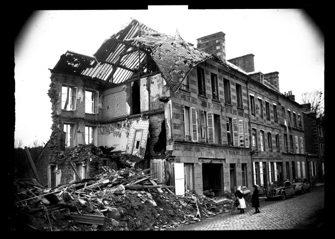 Ruines de maisons particulières à Condé-sur-Noireau (photos n°226 à 255)