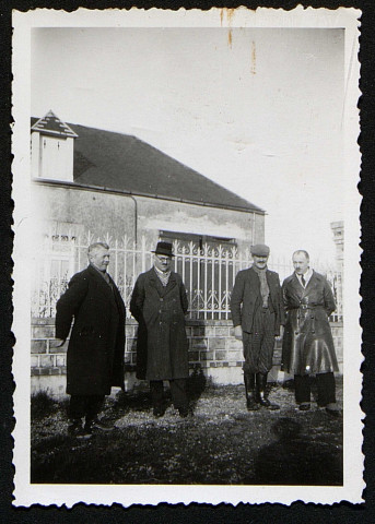 Tour-en-Bessin, Tournières