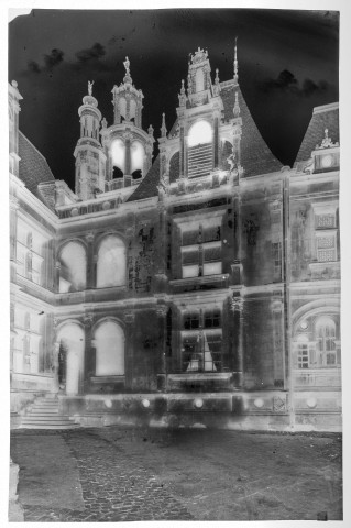 Hôtel d' Escoville (photos n°169, 170 et 182)