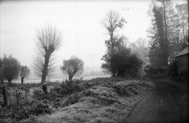 Moulin, campagne, rivières, lavoir, bateau en échouage (non localisés) (photos n°857 à 877)