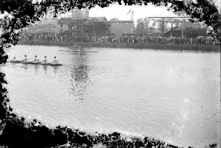 Sports nautiques : régates, aviron (photos n°74 à 80)