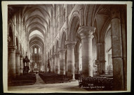 40 - Nef, église Saint-Pierre à Lisieux, sans auteur