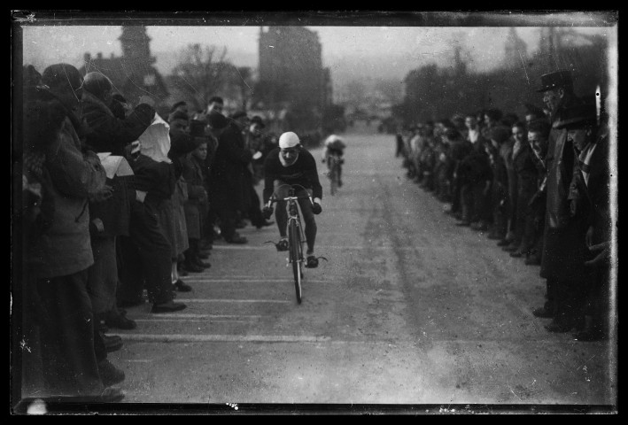 Course cycliste : Cross des Quincaillers à Lisieux (photos n°8037 à 8044, 8047)