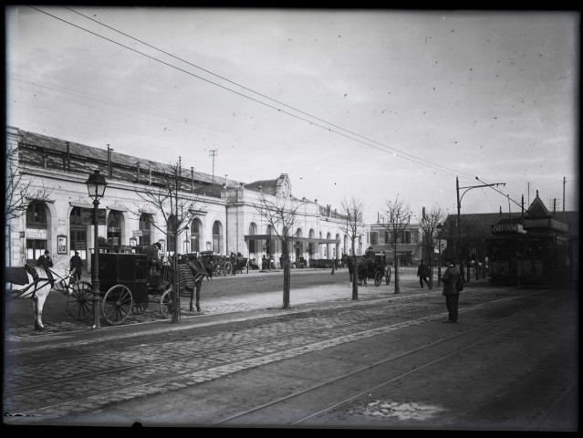 Gare de l'Ouest (photos n°2, 86 et 87)
