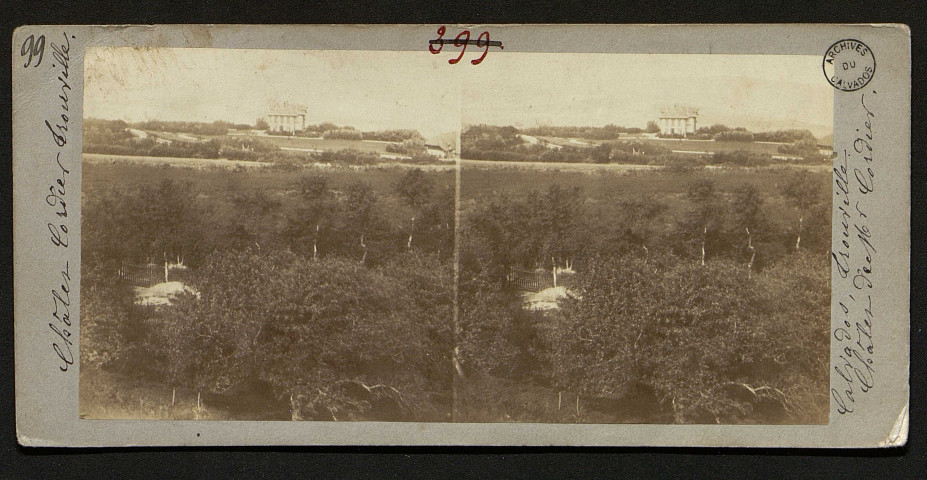 "Trouville, châlet de Monsieur Cordier. Route d'Hennequeville".