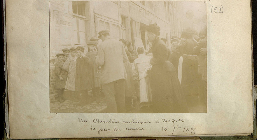 "Le jour du marché", le 26 septembre 1899 (photos n°51 à 54)