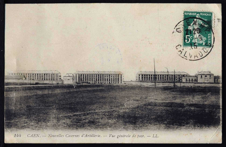 Caserne d'artillerie, quartier Claude Decaen (n°3230 à 3234), Dépôt de remonte, les paddocks, quartier Lorge (n°3260)