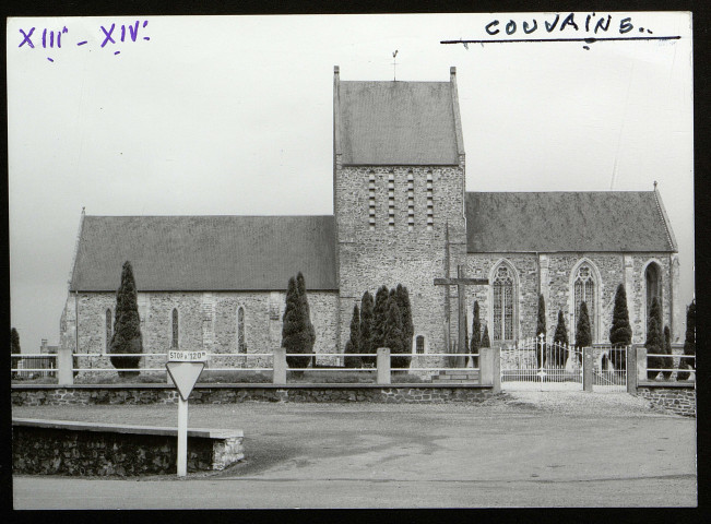 COUVAINS (église : vue générale ) XIIIe-XIVe siècle (photo n°145/2).