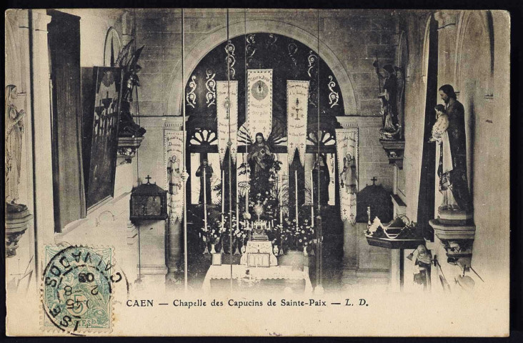 Chapelle des capucins Sainte-Paix : intérieur (n°897 à 898)