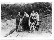 Soldats allemands posant du câble (photo 180)