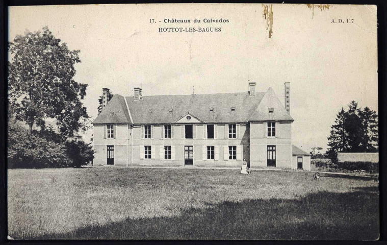 Hottot-les-Bagues : Château et vieux colombier (n°1 à 2) ; Château de Villeneuve (n°3)