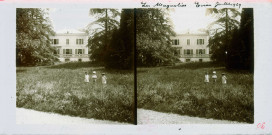 A la villa des Magnolias (photos n°2 à 7 ; 9 à 24 ; 27 à 49)