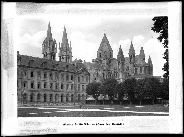 44 - Abbaye aux Hommes et lycée Malherbe