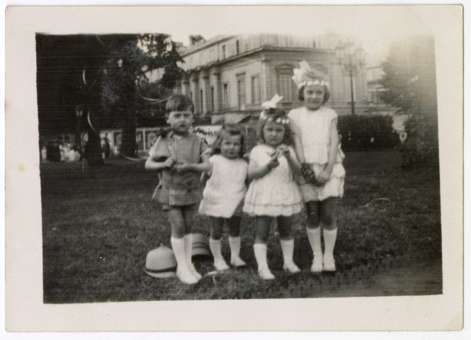 Album photographique de Marie Aspasie (née Le Roux) et Marc MARIE