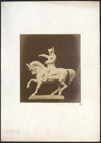 Photographies du projet du sculpteur Armand Le Véel pour le concours de la statue de Napoléon 1er à Cherbourg, par les frères Bisson photographes.
