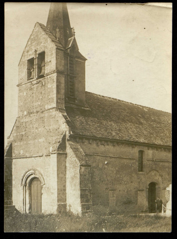 Saint-Aubin-d'Arquenay. - Eglise