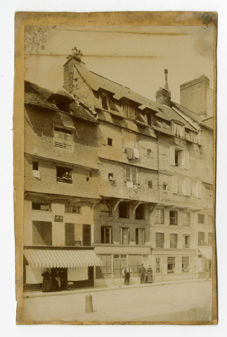 41-42 - Maisons situées sur le quai Sainte-Catherine à Honfleur, par M. Lalouette