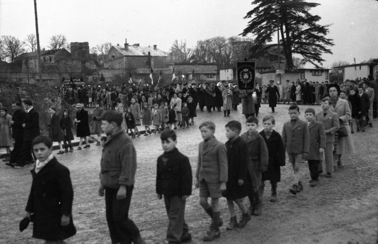 Cérémonie d'obsèques place Guillaume le Conquérant et parvis de l'Hôtel de Ville (photos n°317 à 322)